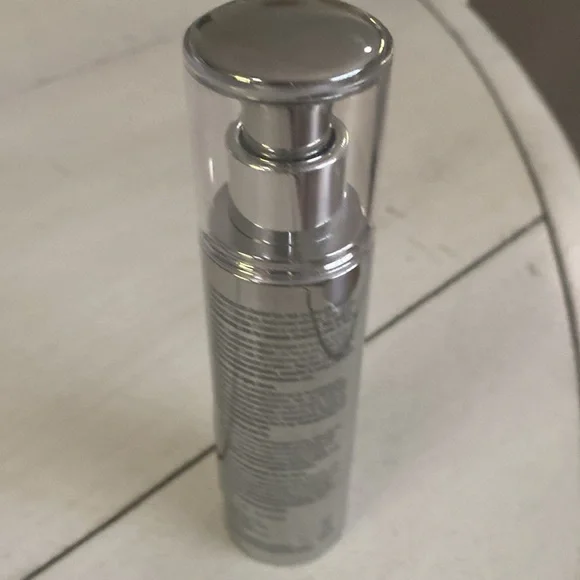 Elizabeth Arden Anti Aging Daily Serum, 1.6 Oz, New